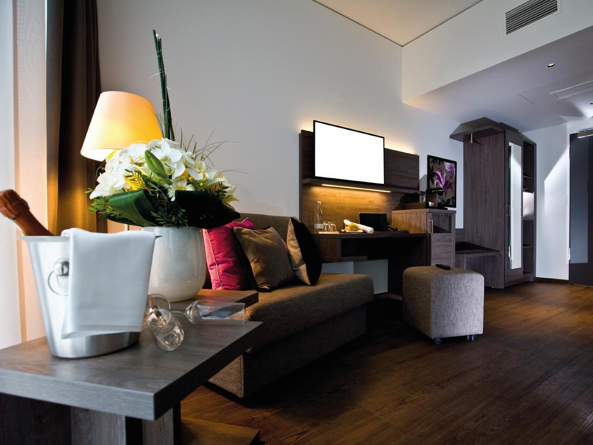 Hotel Eislinger Tor Eislingen/Fils Extérieur photo