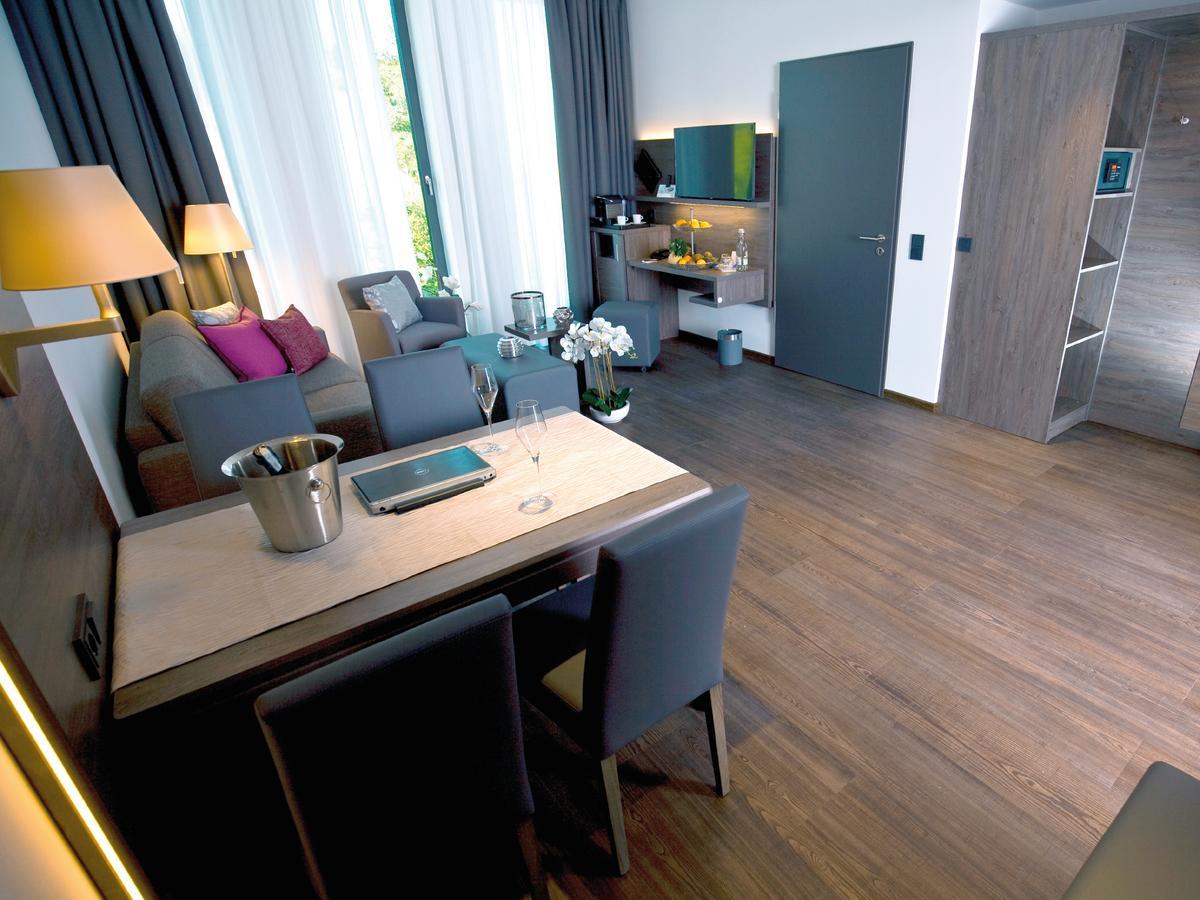 Hotel Eislinger Tor Eislingen/Fils Extérieur photo